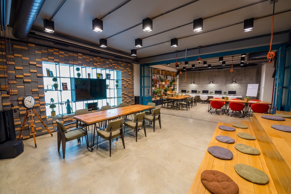 Top 10 Co-working spaces in Karachi, for businesses just getting started. 